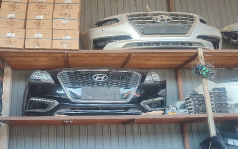 Передний Бампер Hyundai Santa 2018